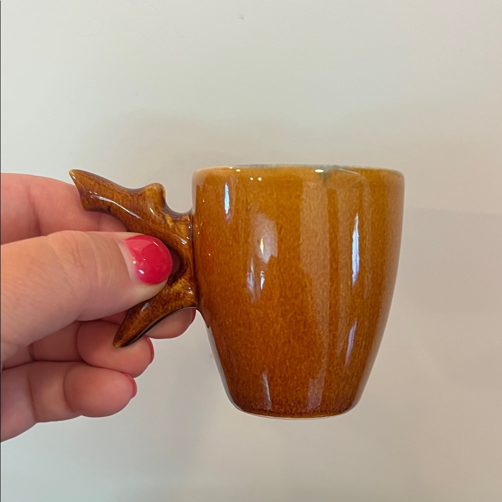 Rustic Brown Antler Handle Mugs Set of 3 - Picture 5 of 5